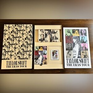 TAYLOR SWIFT VIP MERCH BUNDLE